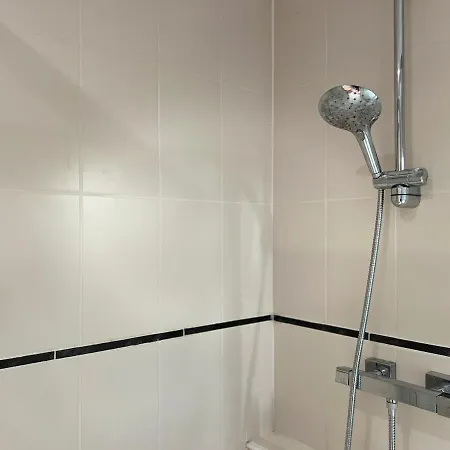 Le Zenith - T2 Chaleureux Et Lumineux Тулуза